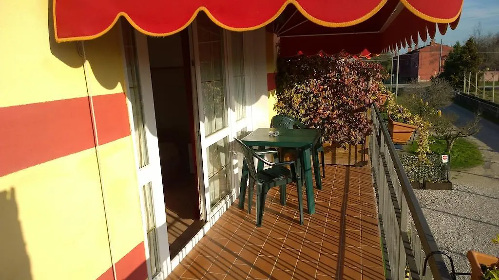 Affittacamere Elvira Miniscalchi Hotel Corno Alto